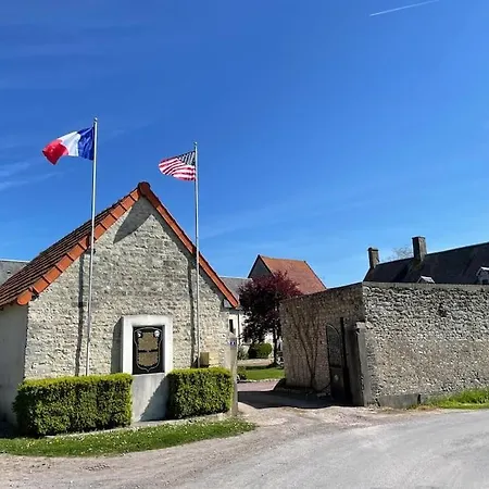 Gite Omaha 3 Etoiles - La Ferme Delaunay Saint-Come-du-Mont Exterior photo
